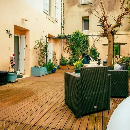 Le Patio De * Valros